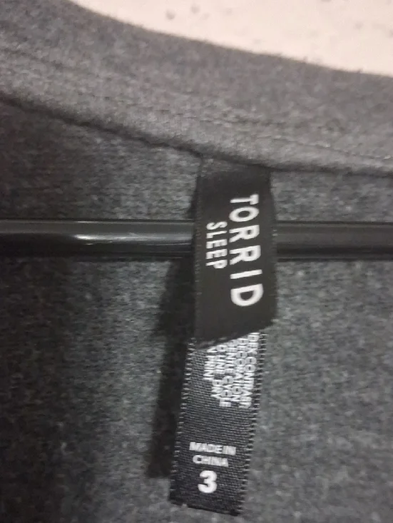 torrid Charcoal Long Sleeve Tee with Red Rose Sleeve Embroidery and Stars - Picture 2 of 6